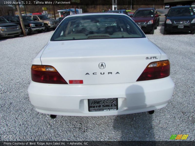 Taffeta White / Parchment 1999 Acura TL 3.2