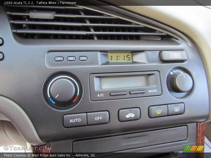 Taffeta White / Parchment 1999 Acura TL 3.2