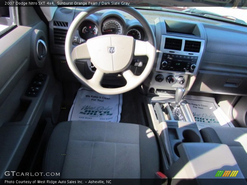 Sunburst Orange Pearl / Dark Slate Gray 2007 Dodge Nitro SXT 4x4