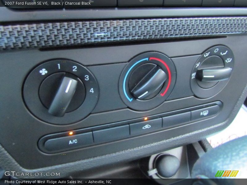 Black / Charcoal Black 2007 Ford Fusion SE V6
