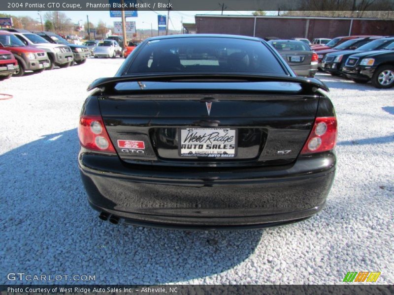 Phantom Black Metallic / Black 2004 Pontiac GTO Coupe