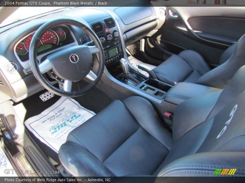 Black Interior - 2004 GTO Coupe 