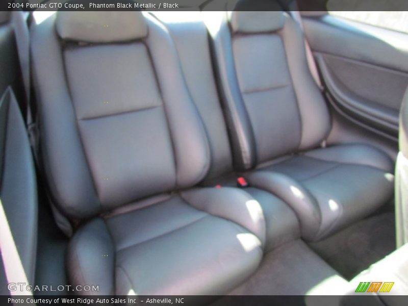 Rear Seat of 2004 GTO Coupe