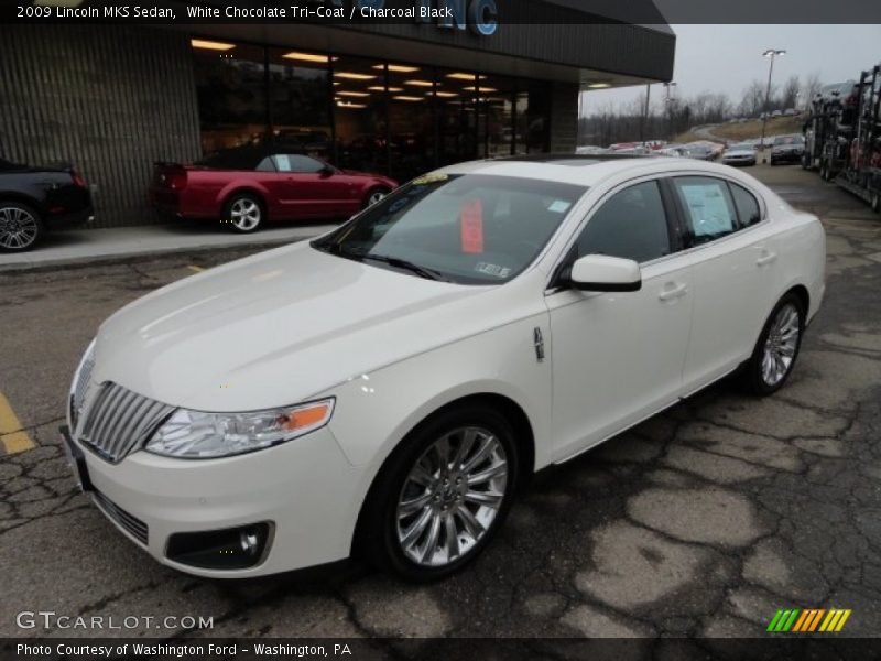White Chocolate Tri-Coat / Charcoal Black 2009 Lincoln MKS Sedan