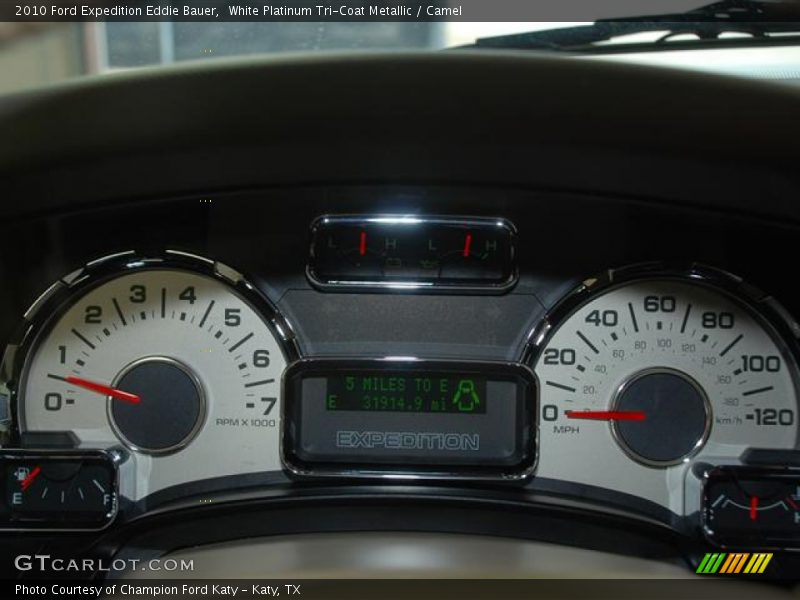 White Platinum Tri-Coat Metallic / Camel 2010 Ford Expedition Eddie Bauer
