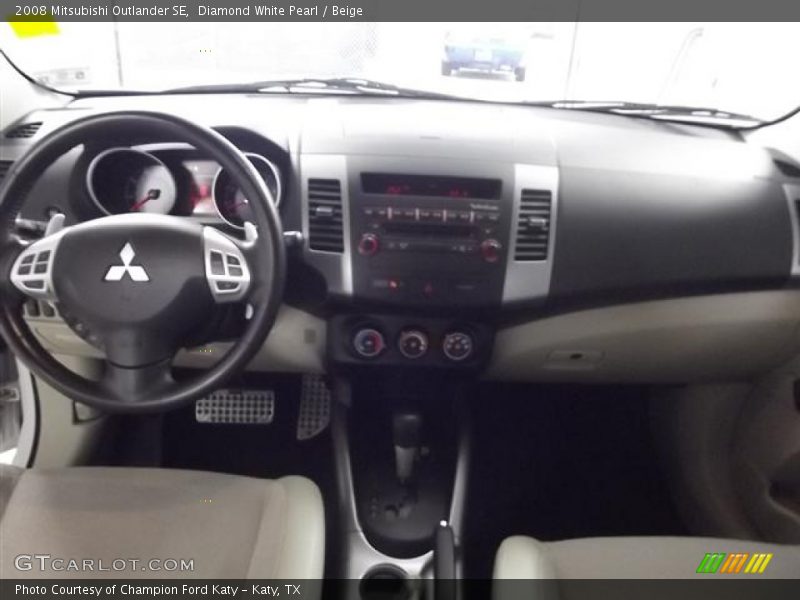 Diamond White Pearl / Beige 2008 Mitsubishi Outlander SE