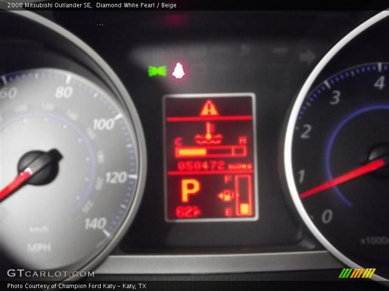 Diamond White Pearl / Beige 2008 Mitsubishi Outlander SE