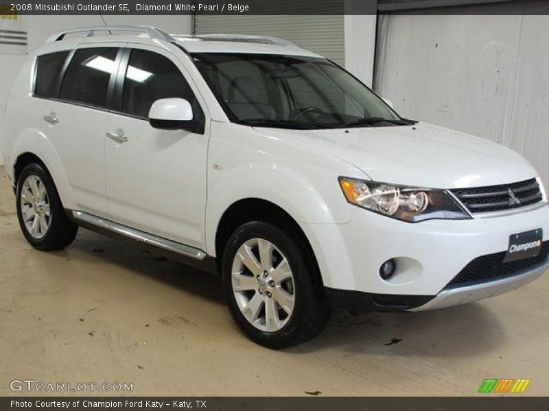 Diamond White Pearl / Beige 2008 Mitsubishi Outlander SE