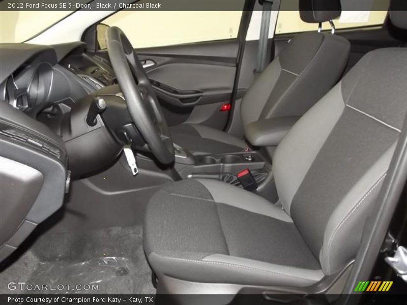  2012 Focus SE 5-Door Charcoal Black Interior