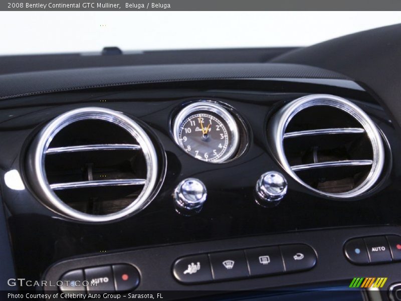 Controls of 2008 Continental GTC Mulliner
