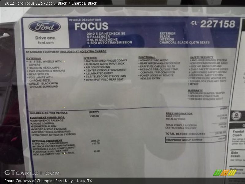 Black / Charcoal Black 2012 Ford Focus SE 5-Door