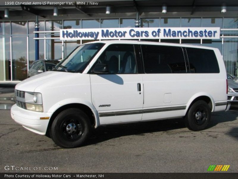 White / Navy 1998 Chevrolet Astro LS Passenger Van