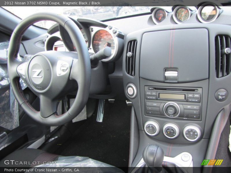 Magnetic Black / Black 2012 Nissan 370Z NISMO Coupe