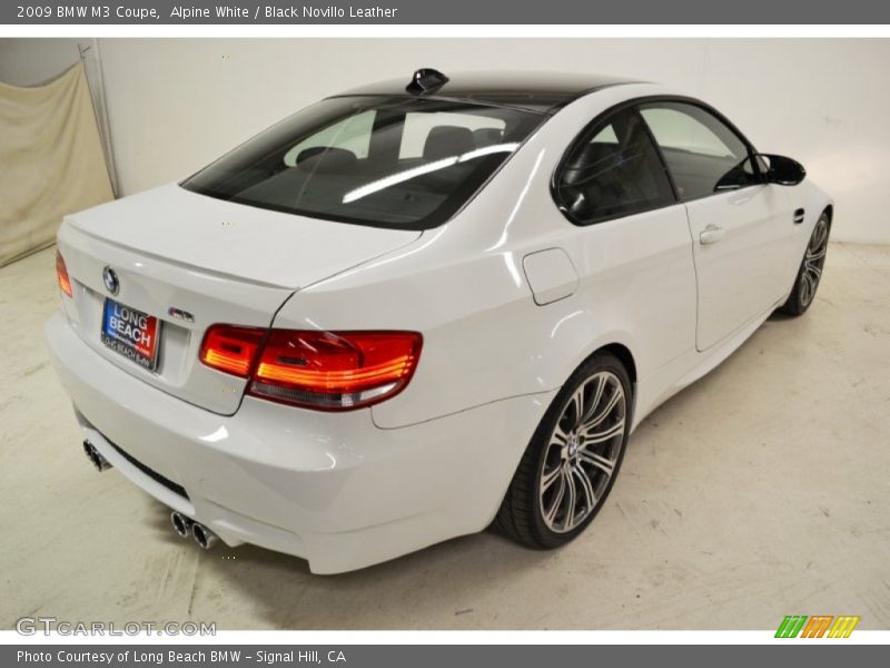 Alpine White / Black Novillo Leather 2009 BMW M3 Coupe