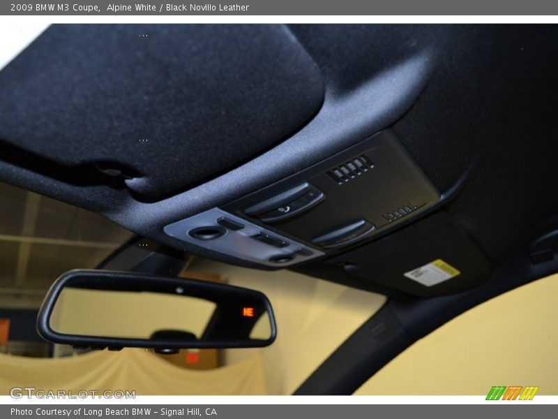 Alpine White / Black Novillo Leather 2009 BMW M3 Coupe