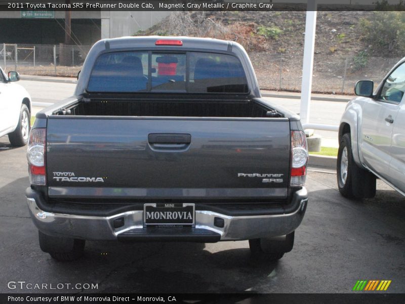 Magnetic Gray Metallic / Graphite Gray 2011 Toyota Tacoma SR5 PreRunner Double Cab