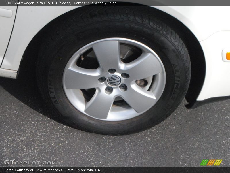 Campanella White / Beige 2003 Volkswagen Jetta GLS 1.8T Sedan