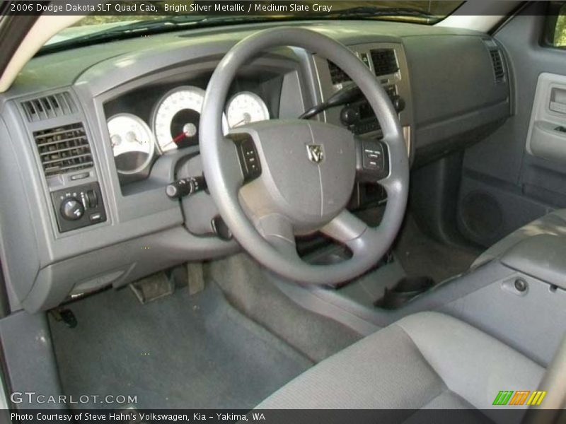 Bright Silver Metallic / Medium Slate Gray 2006 Dodge Dakota SLT Quad Cab