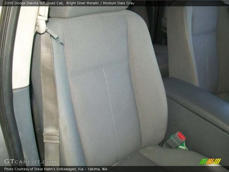 Bright Silver Metallic / Medium Slate Gray 2006 Dodge Dakota SLT Quad Cab