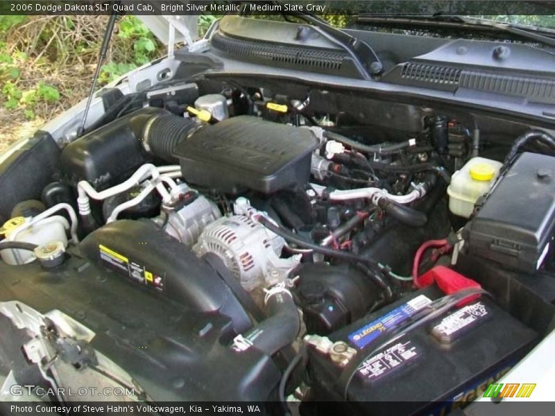 Bright Silver Metallic / Medium Slate Gray 2006 Dodge Dakota SLT Quad Cab