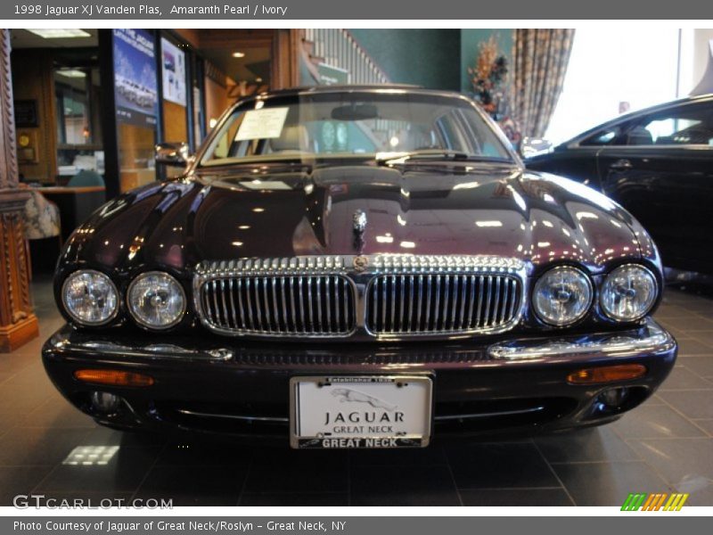 Amaranth Pearl / Ivory 1998 Jaguar XJ Vanden Plas