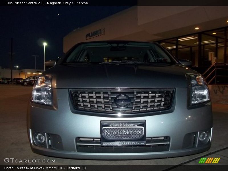 Magnetic Gray / Charcoal 2009 Nissan Sentra 2.0