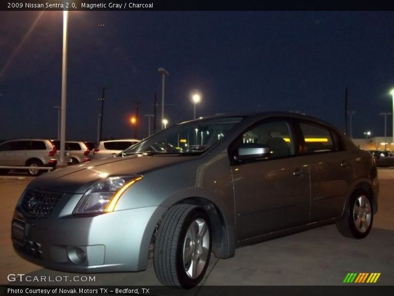 Magnetic Gray / Charcoal 2009 Nissan Sentra 2.0