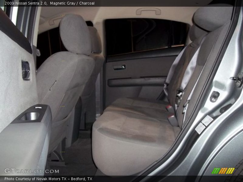 Magnetic Gray / Charcoal 2009 Nissan Sentra 2.0