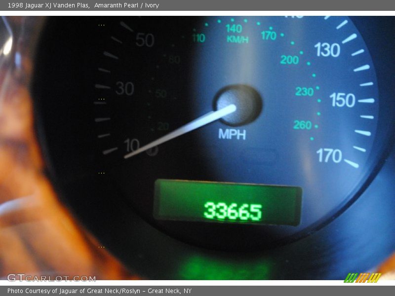 Amaranth Pearl / Ivory 1998 Jaguar XJ Vanden Plas
