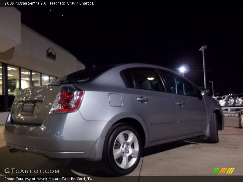 Magnetic Gray / Charcoal 2009 Nissan Sentra 2.0