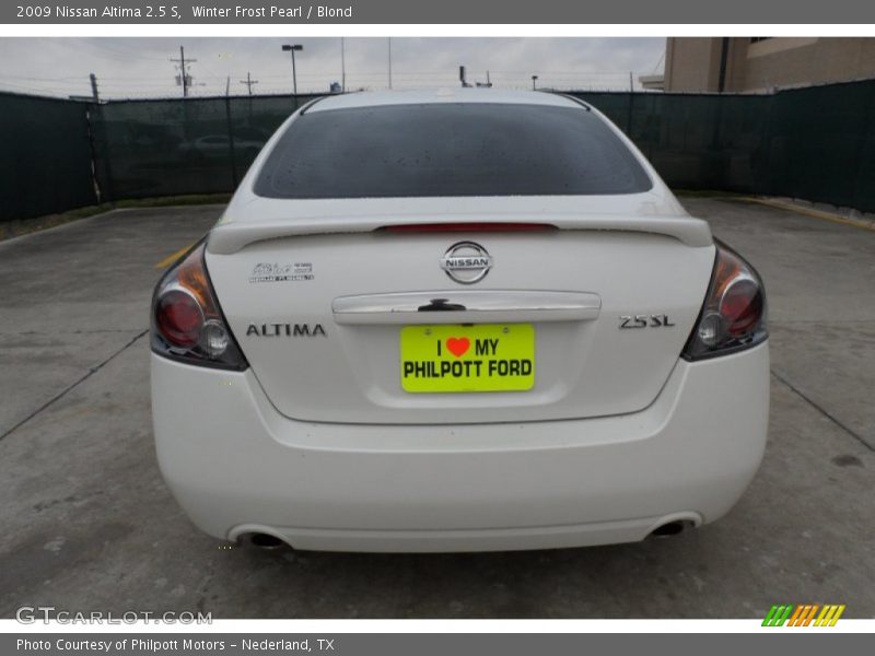 Winter Frost Pearl / Blond 2009 Nissan Altima 2.5 S