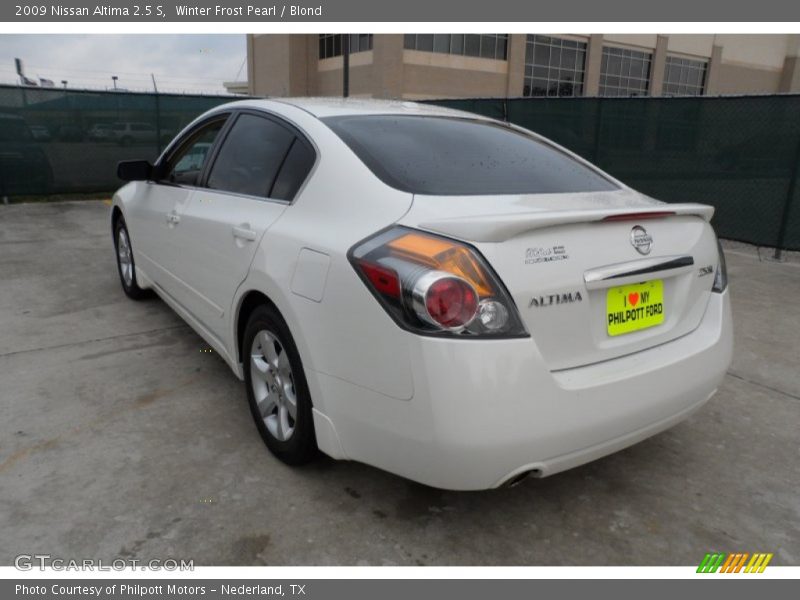 Winter Frost Pearl / Blond 2009 Nissan Altima 2.5 S