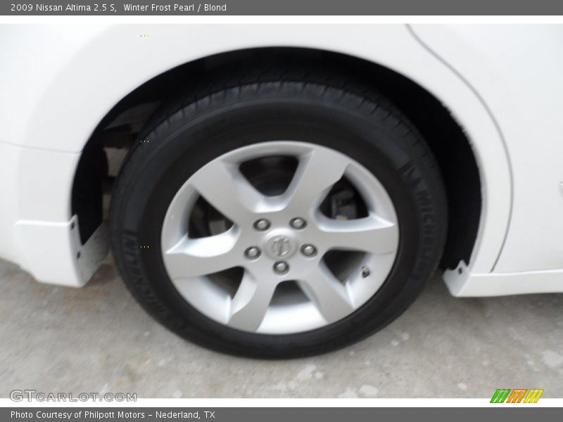 Winter Frost Pearl / Blond 2009 Nissan Altima 2.5 S