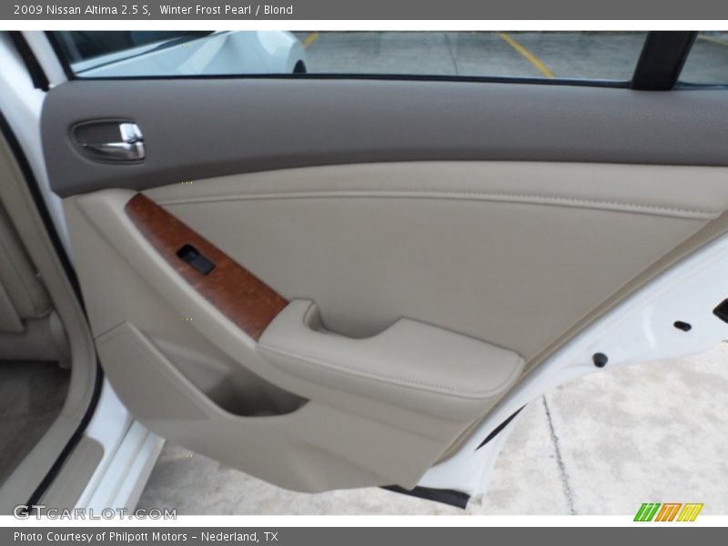 Winter Frost Pearl / Blond 2009 Nissan Altima 2.5 S