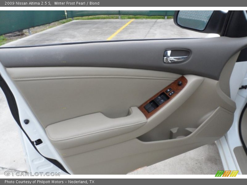 Winter Frost Pearl / Blond 2009 Nissan Altima 2.5 S