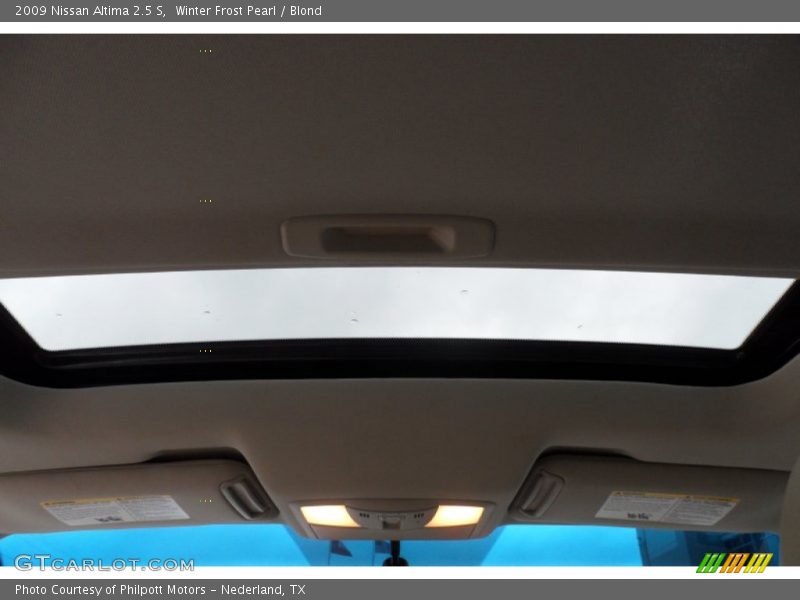 Winter Frost Pearl / Blond 2009 Nissan Altima 2.5 S