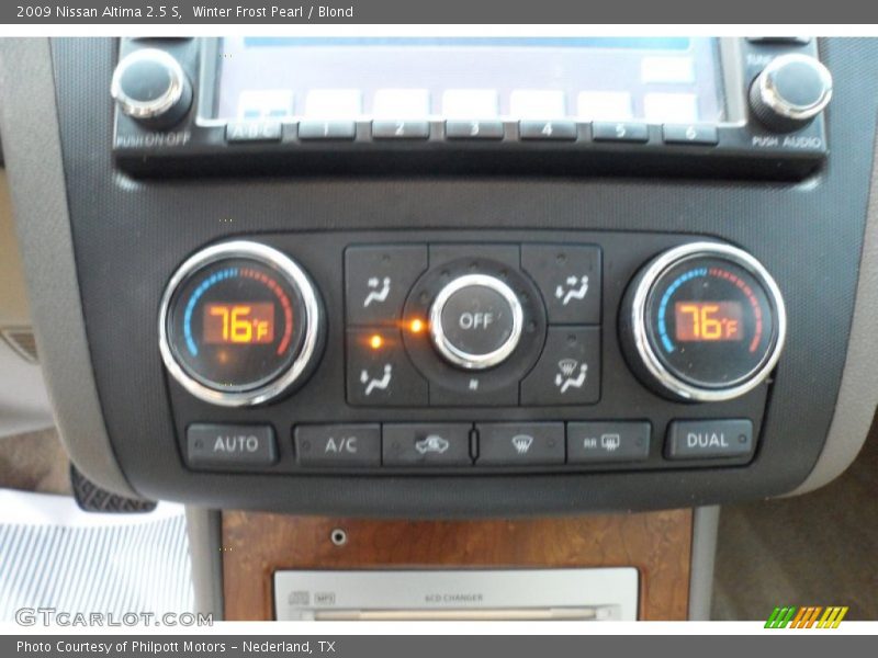 Winter Frost Pearl / Blond 2009 Nissan Altima 2.5 S