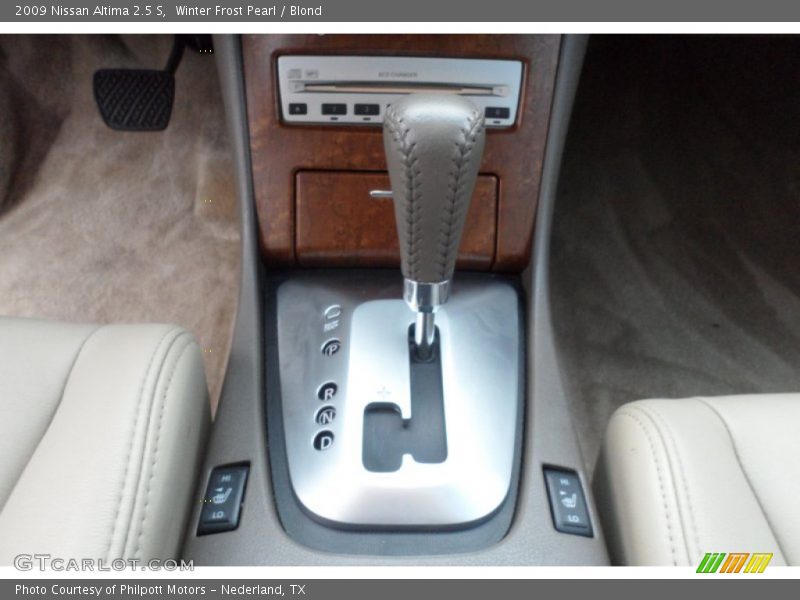 Winter Frost Pearl / Blond 2009 Nissan Altima 2.5 S