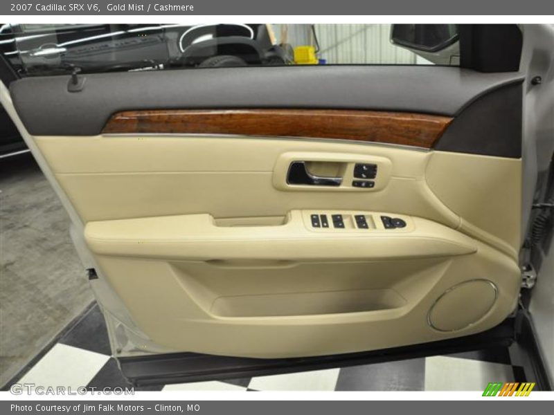 Gold Mist / Cashmere 2007 Cadillac SRX V6