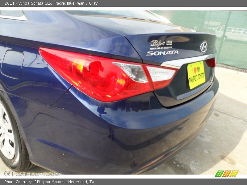 Pacific Blue Pearl / Gray 2011 Hyundai Sonata GLS