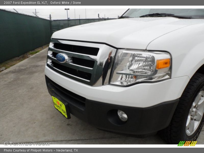 Oxford White / Stone 2007 Ford Expedition EL XLT