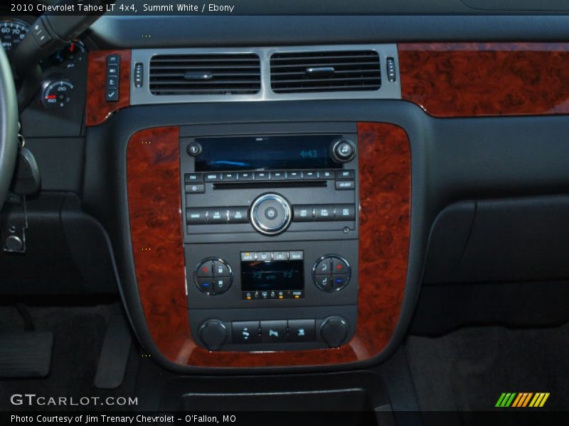 Summit White / Ebony 2010 Chevrolet Tahoe LT 4x4