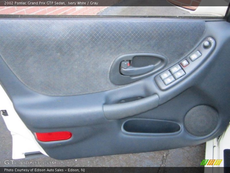 Ivory White / Gray 2002 Pontiac Grand Prix GTP Sedan