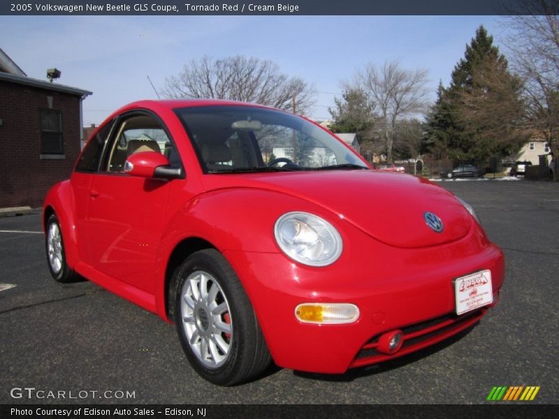 Tornado Red / Cream Beige 2005 Volkswagen New Beetle GLS Coupe