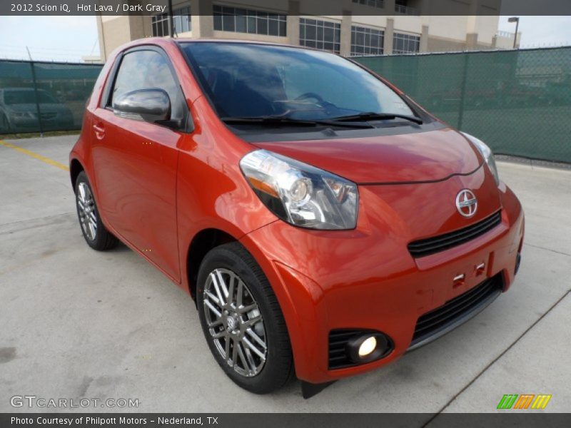 Front 3/4 View of 2012 iQ 