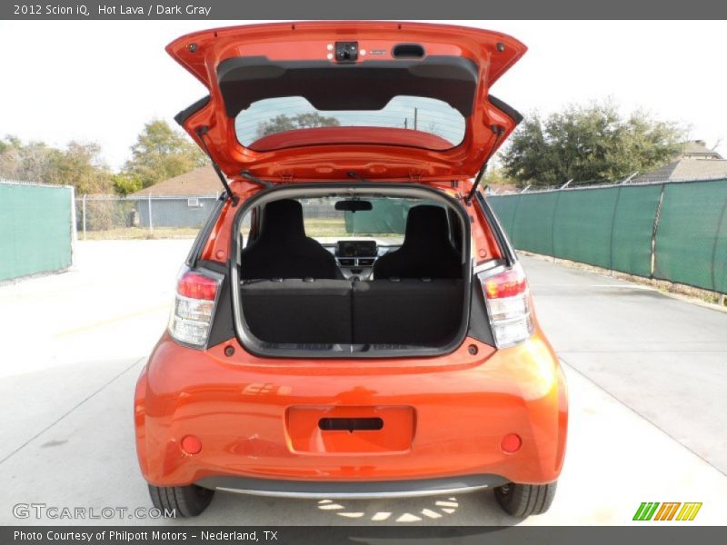  2012 iQ  Trunk