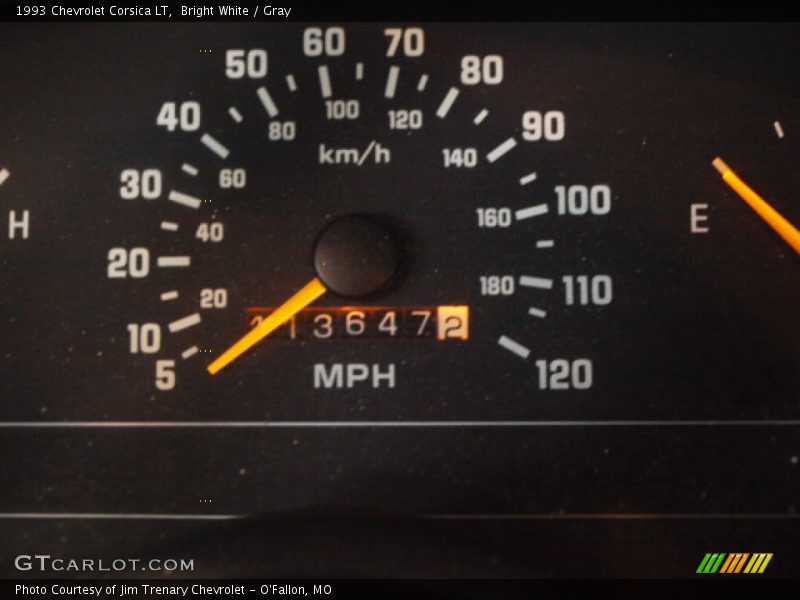 Bright White / Gray 1993 Chevrolet Corsica LT
