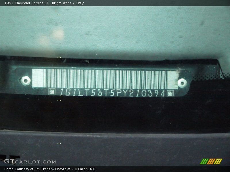 Bright White / Gray 1993 Chevrolet Corsica LT