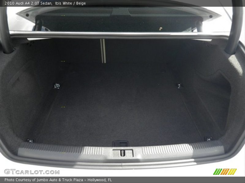 Ibis White / Beige 2010 Audi A4 2.0T Sedan