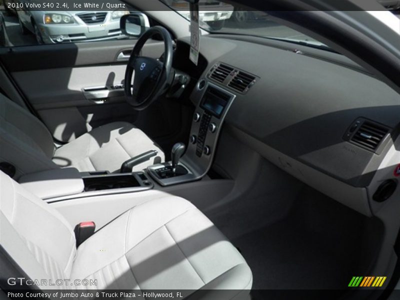 Ice White / Quartz 2010 Volvo S40 2.4i